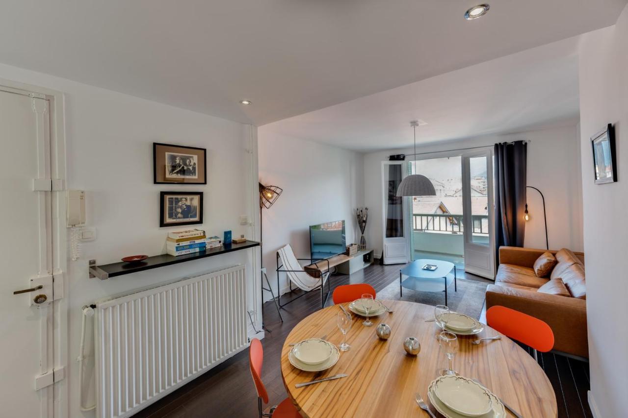 Allure - 2 Bedroom Apartment With Balcony In The Centre Of Annecy Dış mekan fotoğraf
